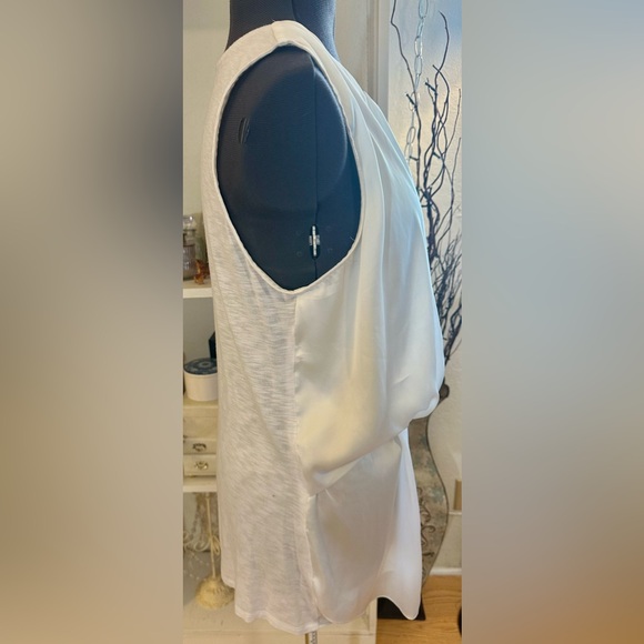 Dolan Anthropologie Left Coast White Sleeveless Satin Front Burnout Back Sz L - Picture 3 of 9